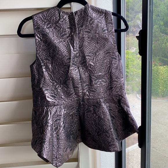 Elizabeth & James Fancy Peplum Top! ❤️‍🔥 - Picture 4 of 4